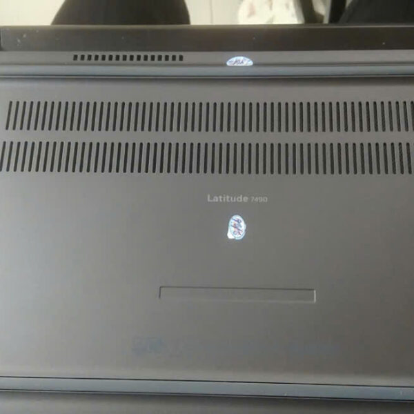 Laptop Dell latitude 7490